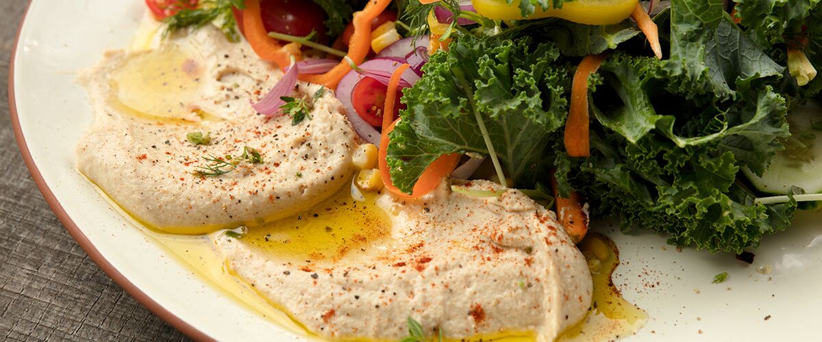harissa_hommus_salad.jpeg harissa_hommus_salad.jpeg